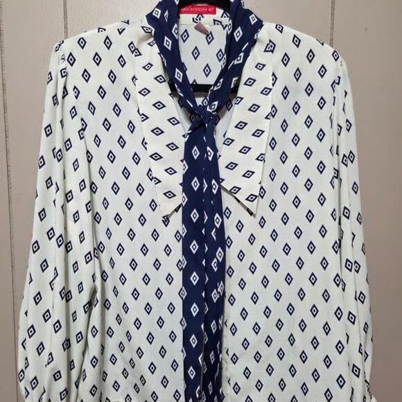 Halston III blouse - Picture 1 of 4